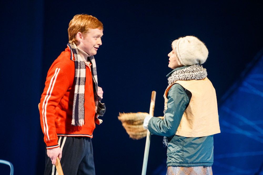 Кирилл Искратов и Татьяна Позднякова в спектакле "Бульвар удачи". Фото Т.Кучариной