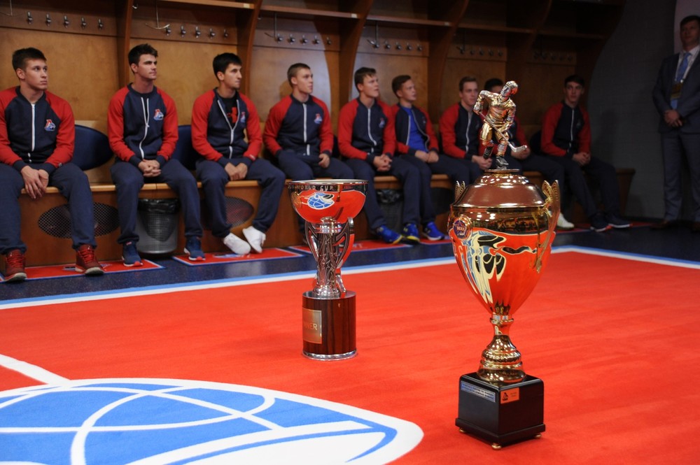 Чествование хоккеистов "Локо" - обладателей Кубка мира и Кубка Харламова-2018. Фото С. Белякова