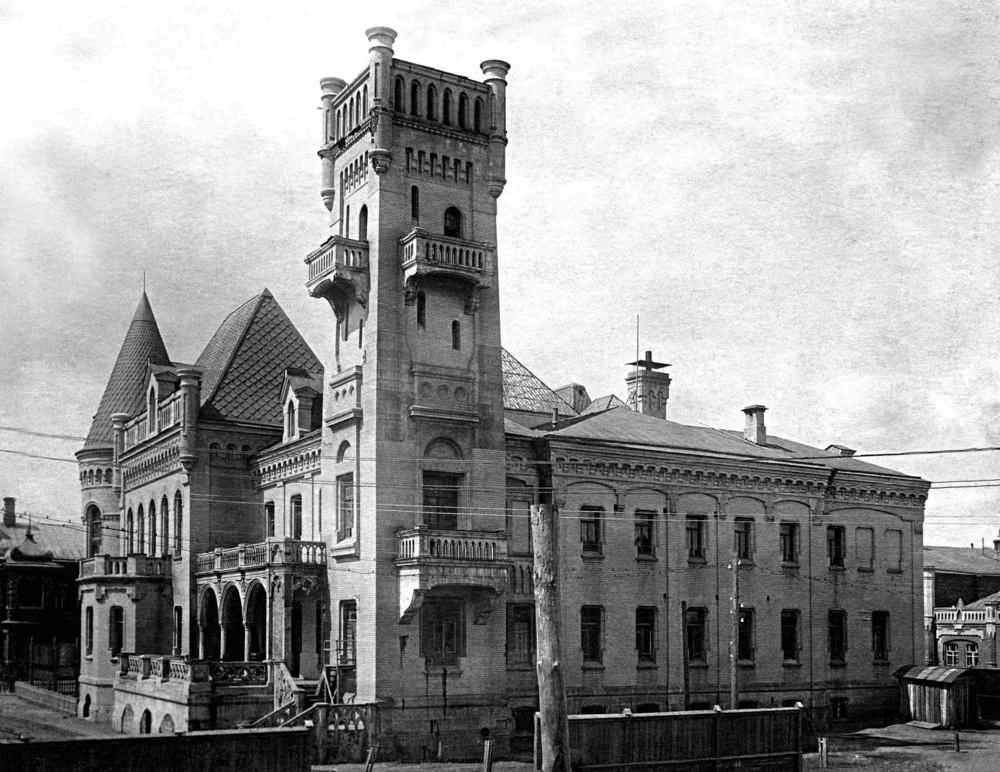 Особняк Никиты Андреевича на Волжском заводе (ныне - пос.Красный Профинтерн)