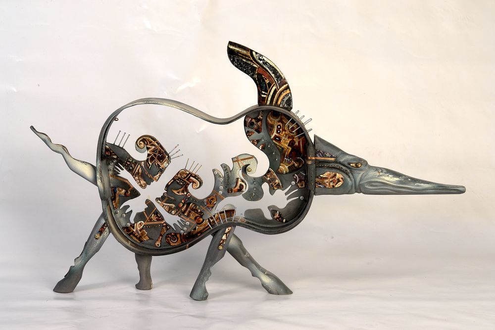 М.П.Бекетов. Вепрь. Дерево, медь, эмаль. 2007