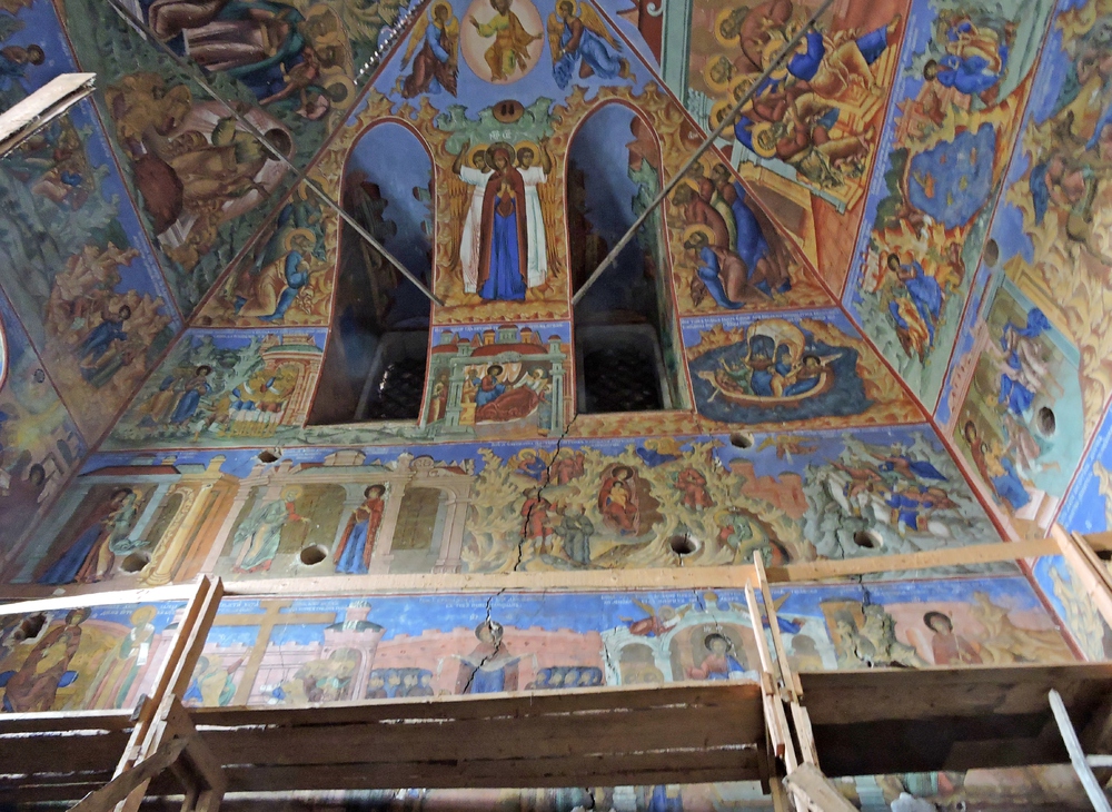 Фрески Рождественского собора. Фото А.Григорьева. 2015