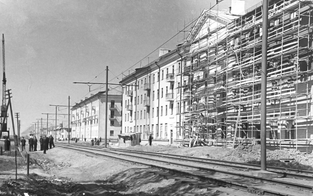 Жилые дома на ул. Чкалова. Арх. П.И. Курицын