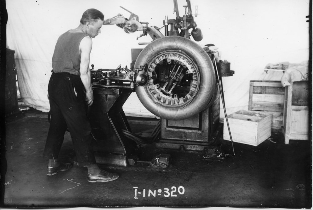 Ярославский шинный завод