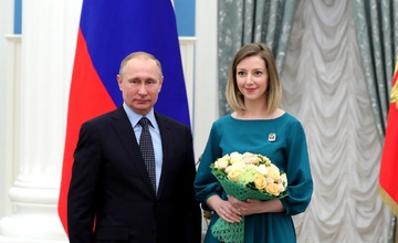24 марта Премия Президента России вручена ярославскому поэту Анастасии Орловой