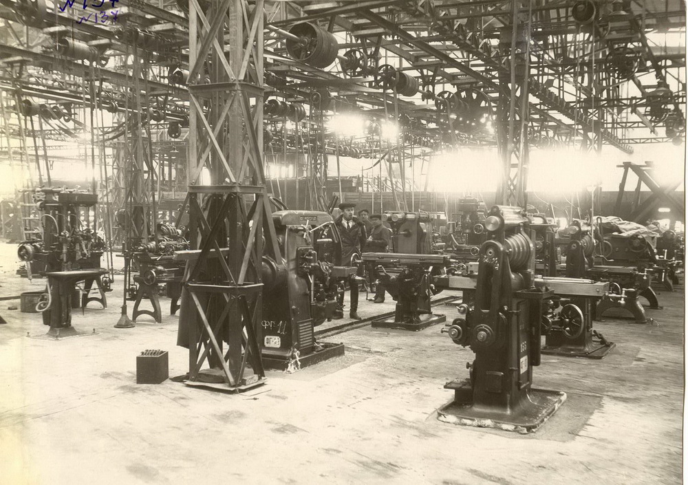 Цех Рыбинского авиационного завода им.Павлова (ныне - НПО Сатурн)