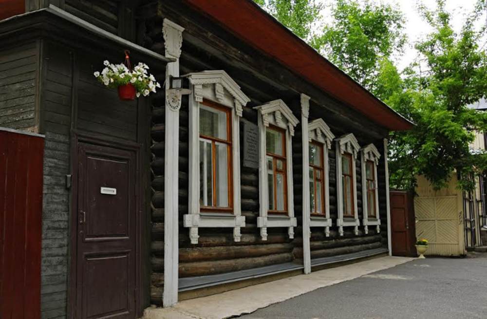 Музей поэта Максима Богдановича