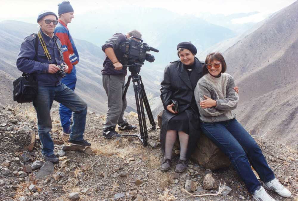 На трассе супермарафона Санкт-Петербург — Алма-Ата. Шахристанский перевал. Таджикистан. 1994 г.