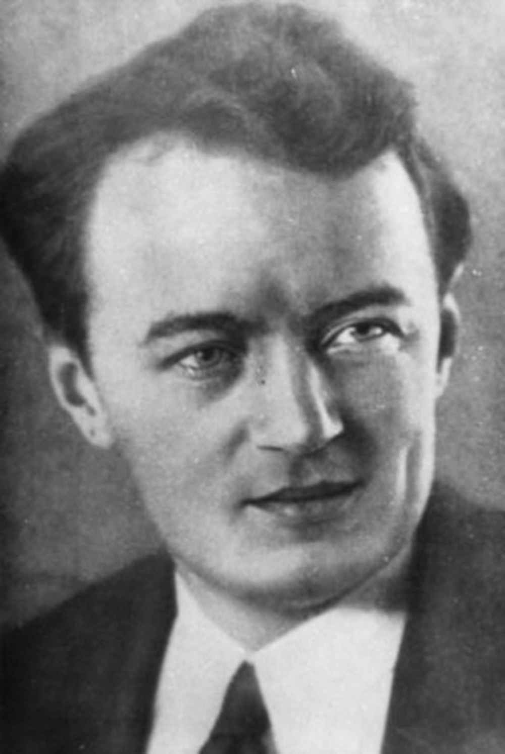 Александр Афиногенов. Конец 1930-х