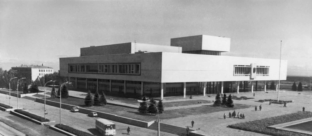 Мемориальный Ленинский центр в г. Ульяновске. 1970