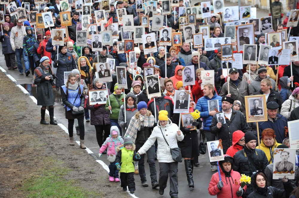 Бессмертный полк фото с высоты