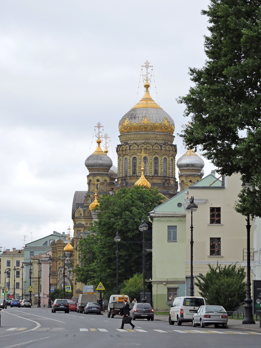 Успенская церковь на подворье Оптиной пустыни в Санкт-Петербурге. 1895 — 1900. Фото А.Григорьева. 2016