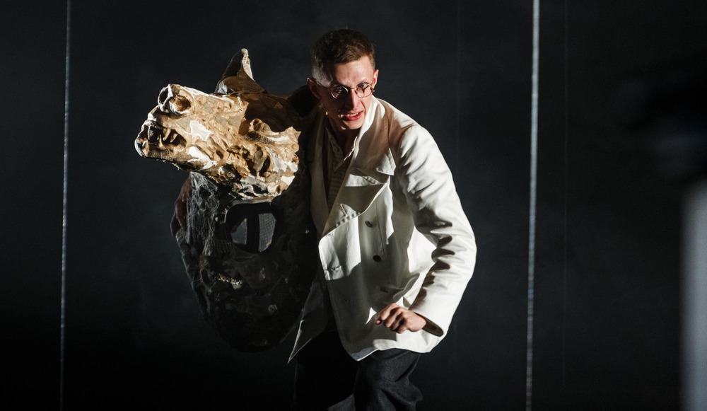 Спектакль "Циолковский". Константин эдуардович Циолковский - Илья Варанкин. Фото Т.Кучариной