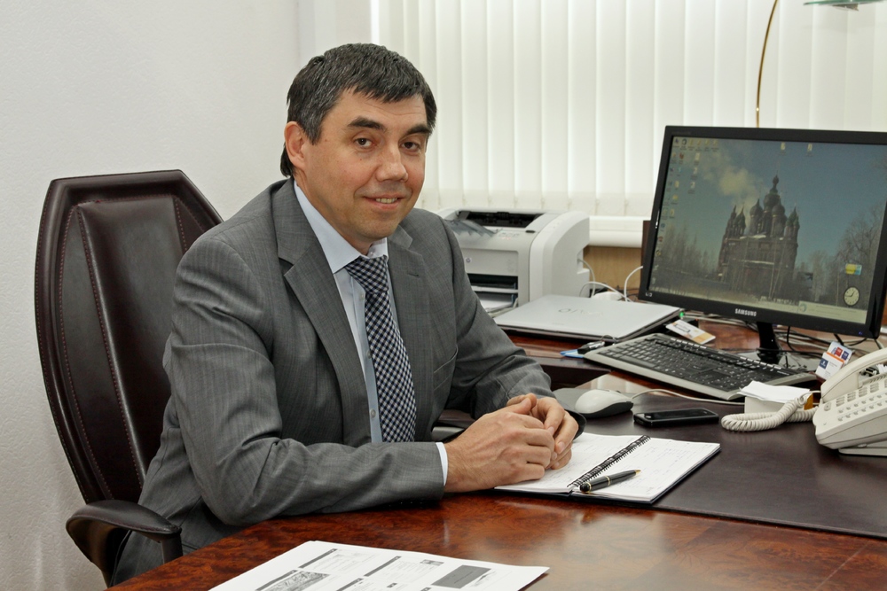 АБРАМОВ Валерий Николаевич