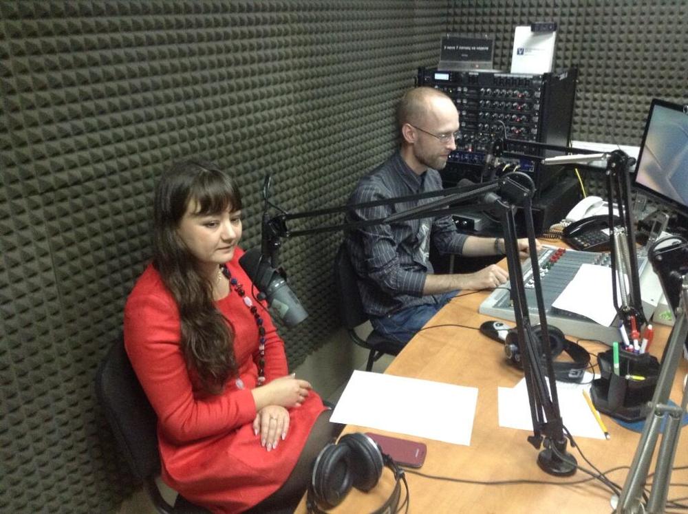 Людмила Шабуева и Марк Нуждин в студии