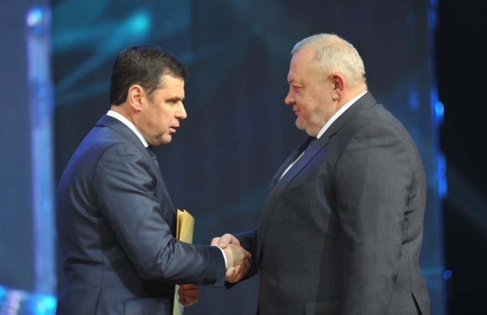 Губернатор Ярославской области Д.Ю. Миронов и С.В. Орлов. Фото с Портала органов госвласти ЯО