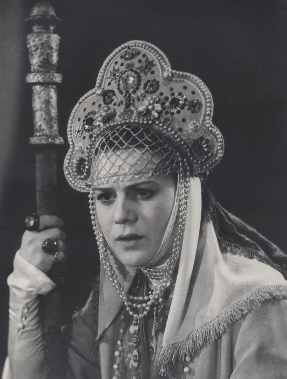 Тамара Никольская в спектакле "Царь Фёдор Иоаннович" А.К. Толстого