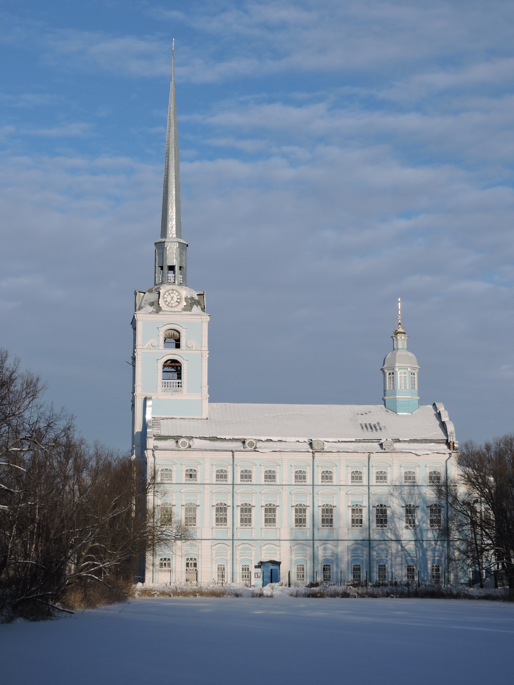 Петропавловский парк Ярославль