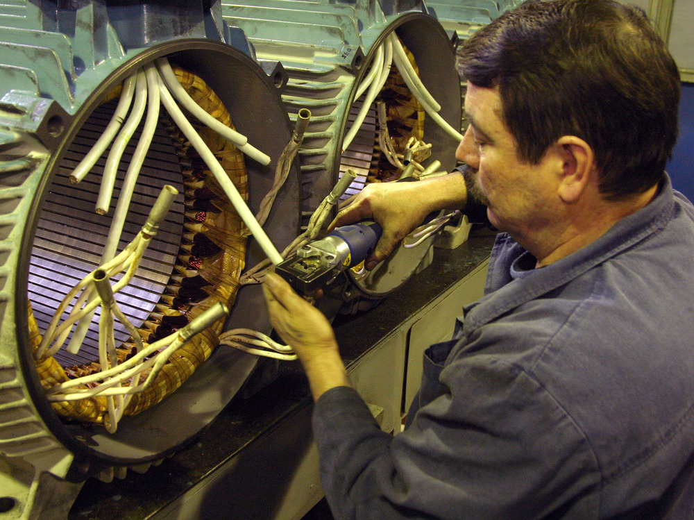 Ярославский электромашиностроительный завод. Фото В.Юрасова