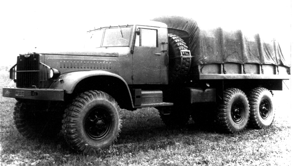 Грузовик ЯАЗ-214. Конец 1950-х гг.