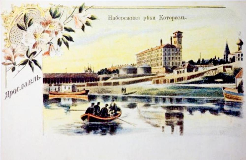 Почтовая карточка начала ХХ в. Справа изображена церковь Петра Митрополита