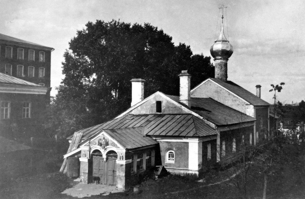 Тёплая Успенская церковь. Фото начала ХХ в