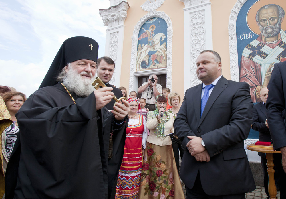 Церемония освящения отреставрированной Никольской часовни. Сентябрь 2011. Фото С.Метелицы