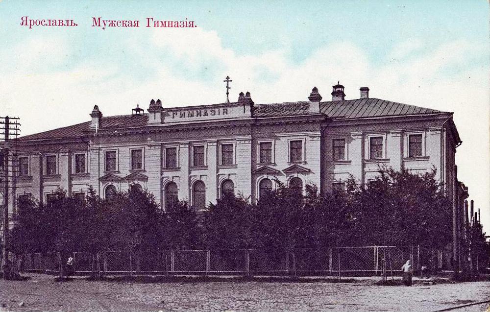 Здание на Семёновской площади, построенное специально для мужской гимназии
