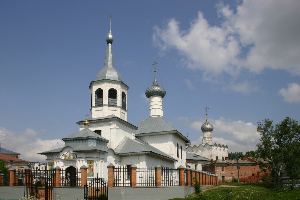 Рождественский монастырь ростов. Ростовский женский монастырь Рождества Пресвятой Богородицы. Церковь Рождества Богородицы Ростов Великий. Богородице-Рождественский монастырь Ростов Великий. Рождественский женский монастырь Ростов Великий.