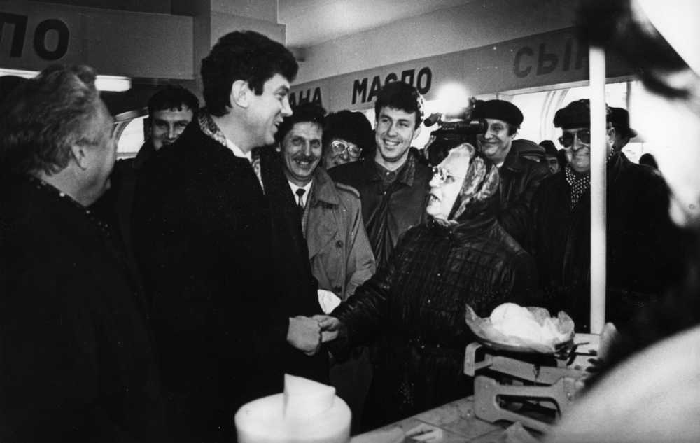 Борис Немцов в Ярославле. Конец 1990-х. Фото Ю.Барышева.