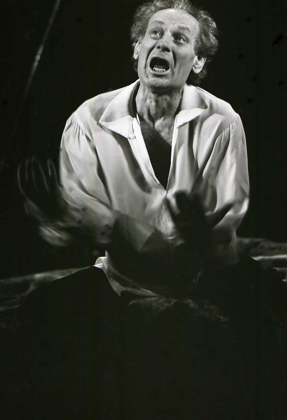 Анатолий Соколовский в роли Клавдия ("Гамлет"). Фото Ю.Барышева