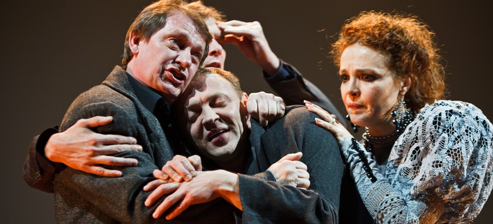 Виталий Кищенко в спектакле "Без названия". Фото Т.Кучариной