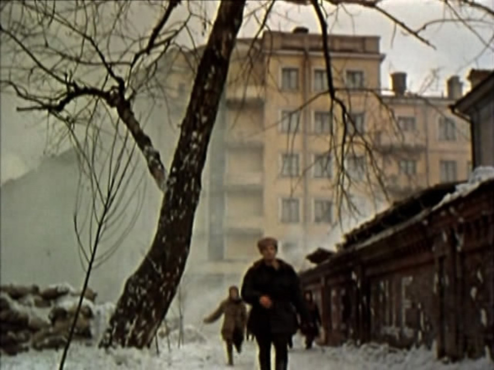 Кадр из фильма. Ул.Суркова.