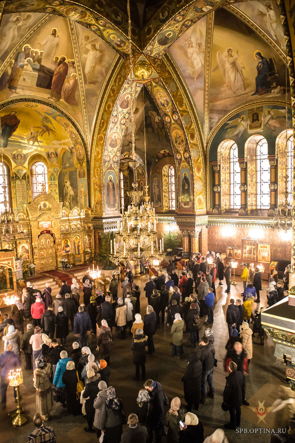 Успенская церковь в Санкт-Петербурге. Интерьер после реставрации. С сайта Оптинского подворья
