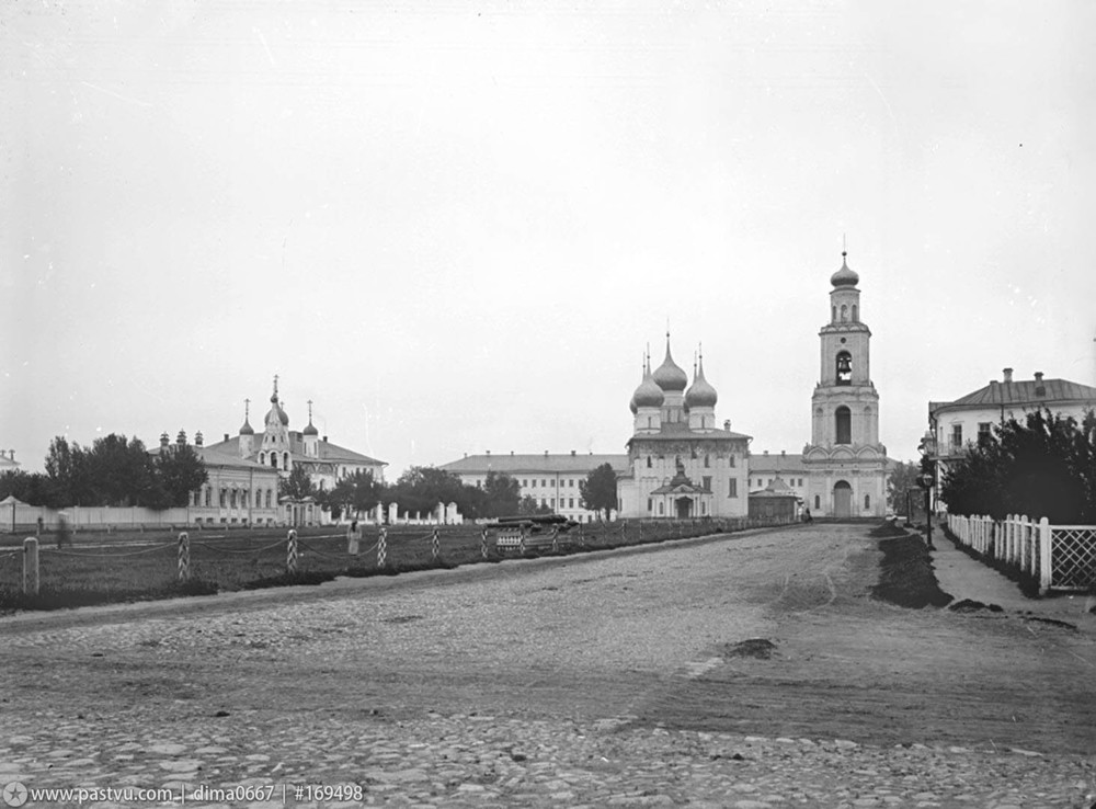 Успенский собор в ярославле старое