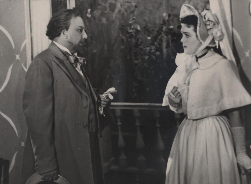 Тамара Никольская в спектакле "Дворянское гнездо" по роману И.С. Тургенева