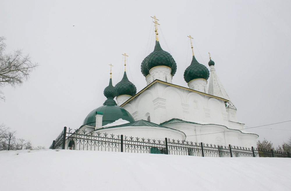 В каком городе находится церковь изображенная на рисунке ярославль суздаль владимир москва казань