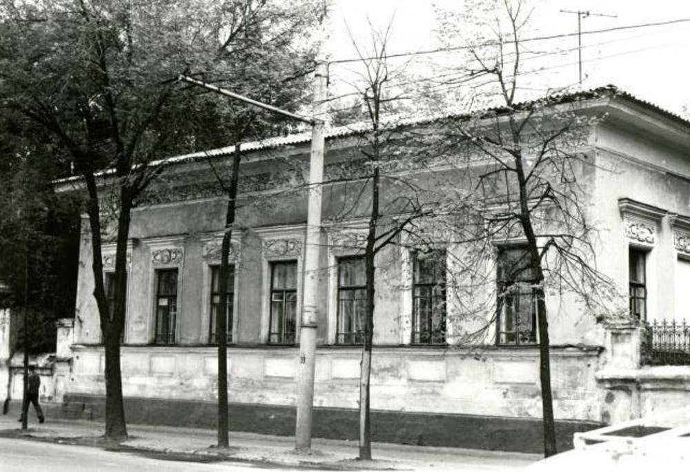 Дом С.И. Кузнецова. Главный фасад. 1989 г.